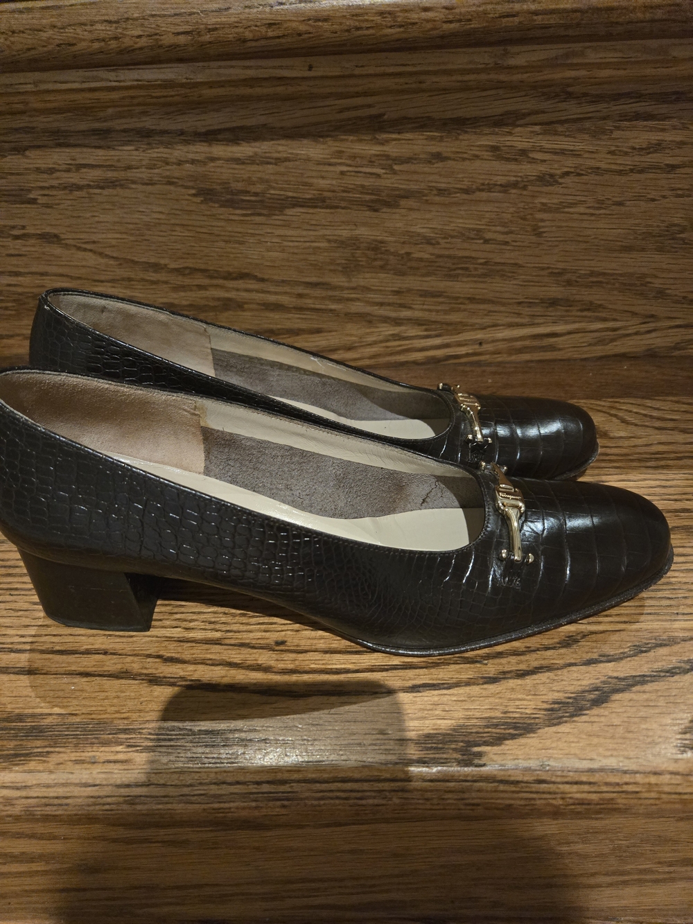 Vintage Salvatore Ferragamo Brown Croc-Embossed Leather Shoes with Gold Bit 8-2A - Picture 3 of 15